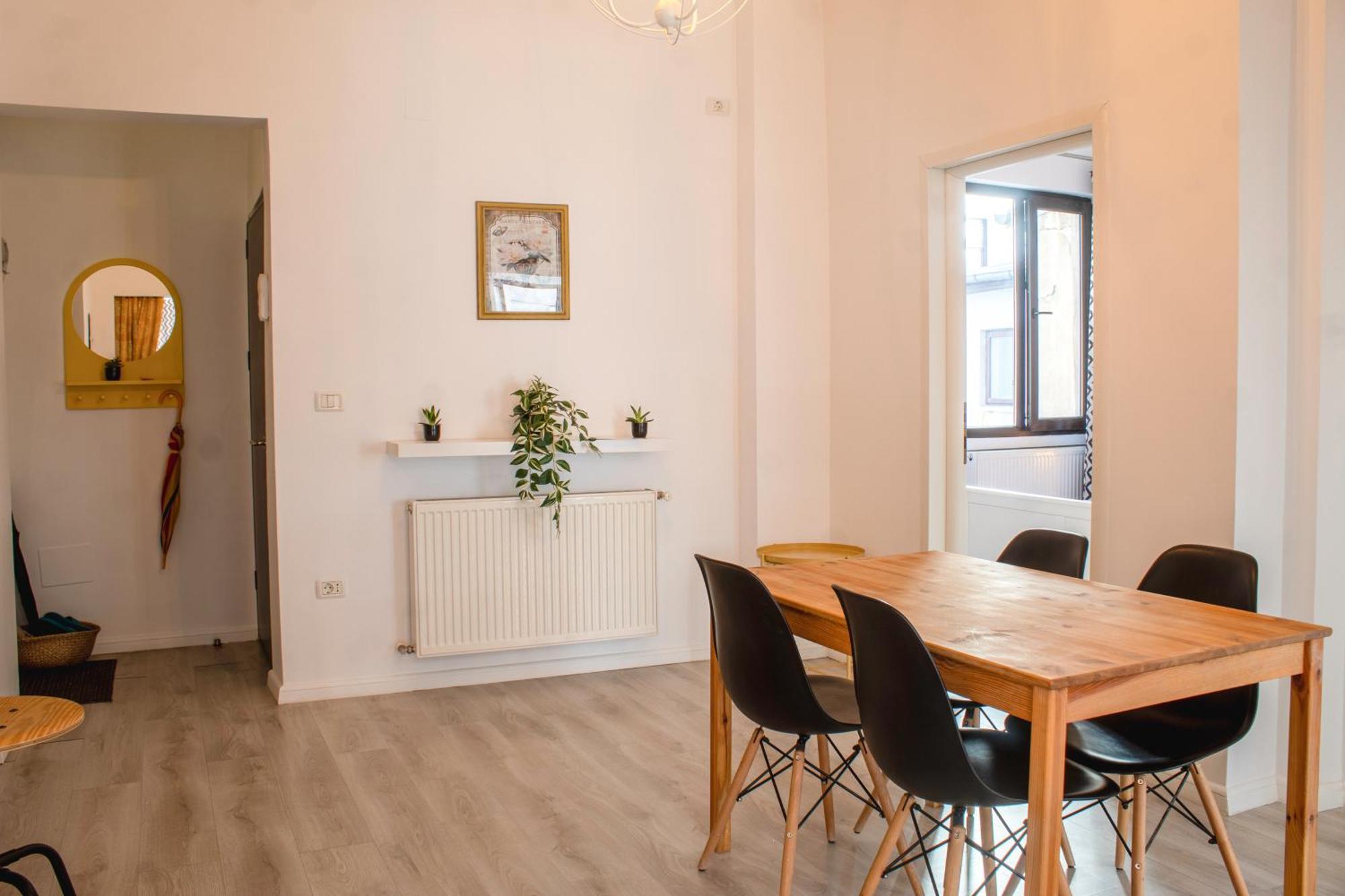 Domus Old Town Retreat Cozy & Central Βουκουρέστι Εξωτερικό φωτογραφία